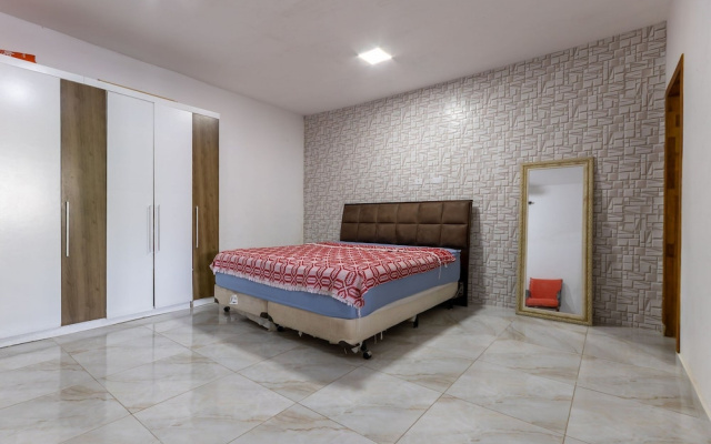 Casa  piscina a 180m da Praia Boraceia