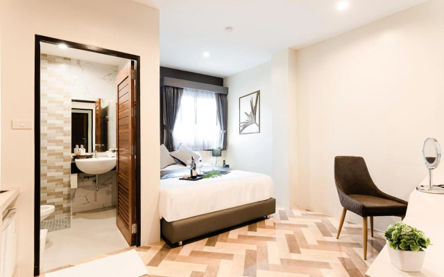 SJ Miracle Hotel