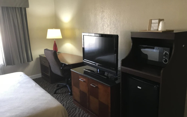 Georgetown Plaza Motel