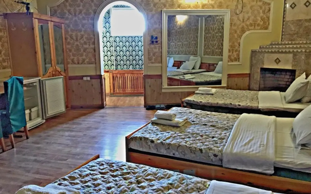 Отель Kamila Prime B&B