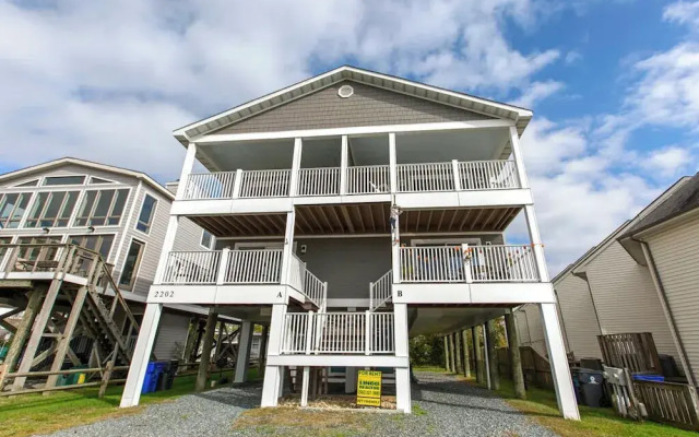 Bayard Avenue 2202b
