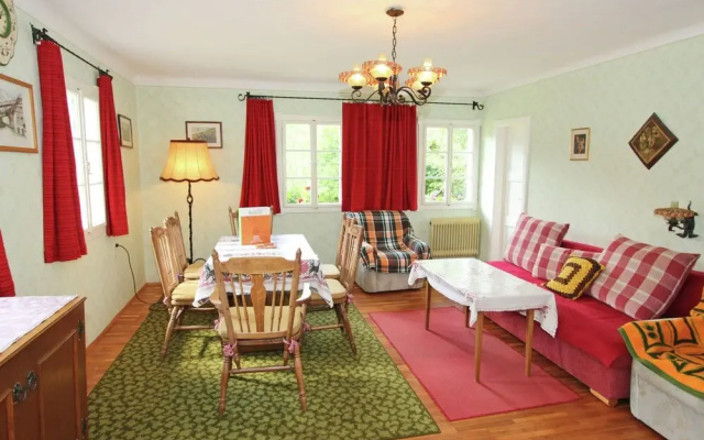 Historic Holiday Home in Gmünd near Cross Country Skiiing