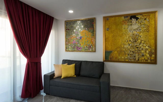 Art & Wine Boutique Hotel