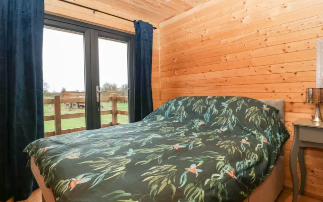 The Lodge at Crossroads Farm