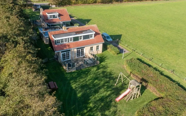 Tastefully Furnished Holiday Home