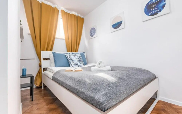 Apartaments Solec 79 by Renters