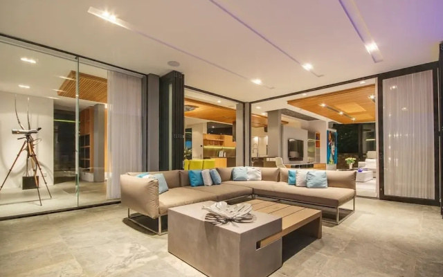 Geneva House