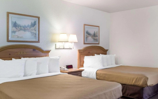 Rodeway Inn Near Mt. Rushmore Memorial