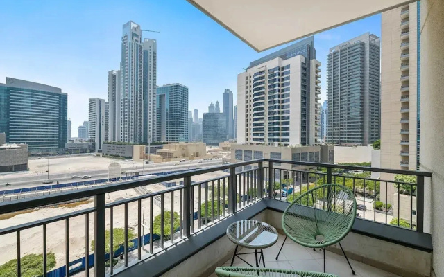Silkhaus Burj Khalifa Short Walk Pool Gym