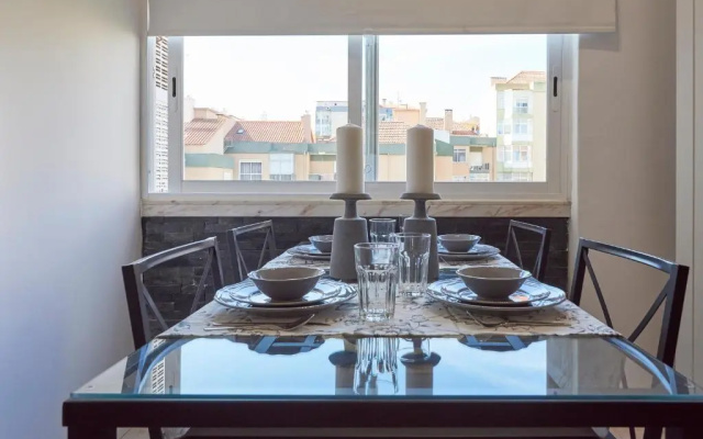 In Bed with Lisbon - Lux4you Apartment