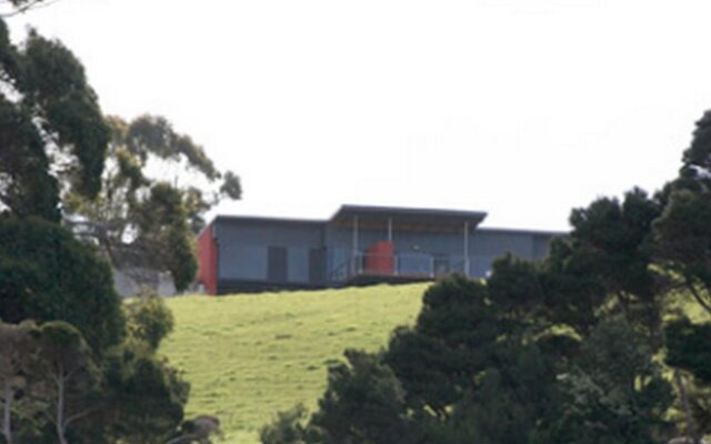 Black Rock Retreat In Tasmania Australia From 202 Photos