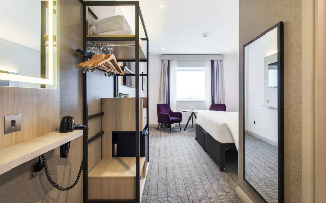 Premier Inn Dubai International Airport