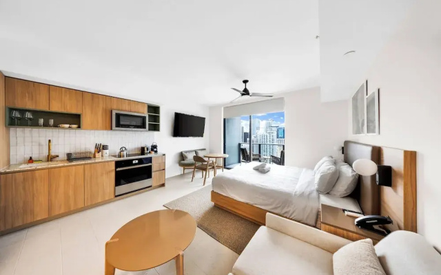 City Escape Stylish Studio in DTW Miami