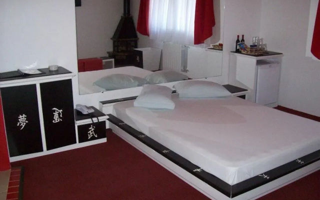 Motel Tentação - Adult Only
