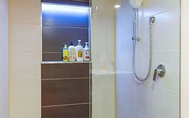 Modern & homely comfort