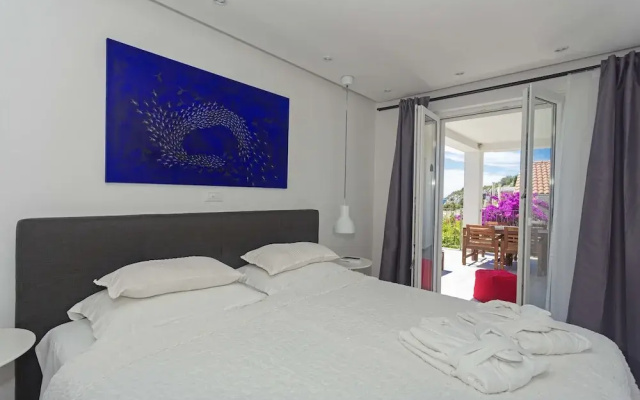 Blue Bay Residence