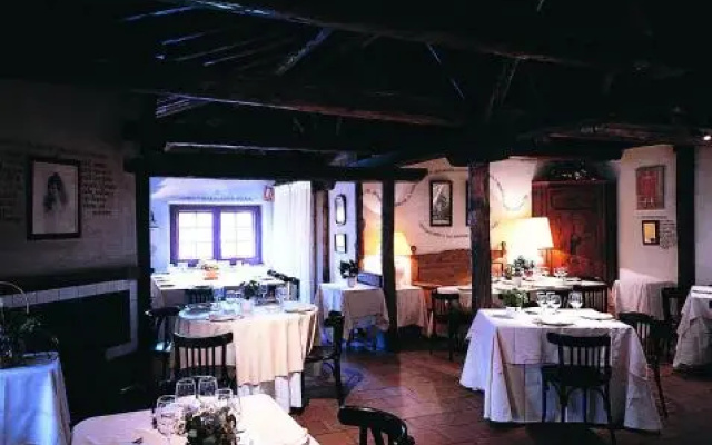 Hotel El Rancho