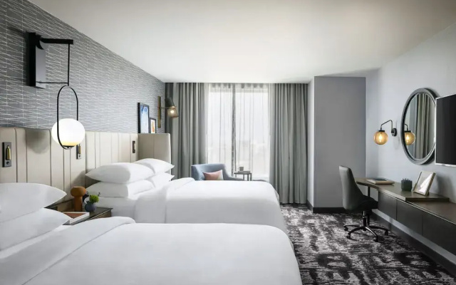 Crowne Plaza Kearney
