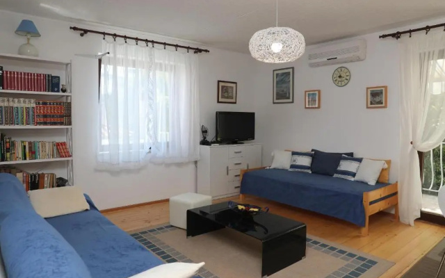 Apartments Knezovic