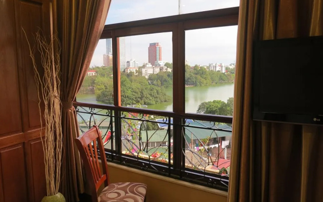 Hanoi Silver Moon Lakeview Hotel