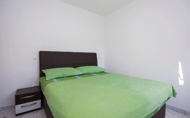 Beautiful Apartment in Rogoznica With 1 Bedrooms and Wifi
