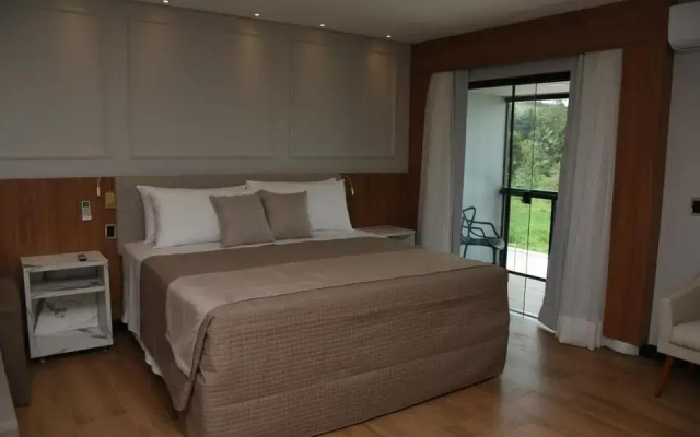 Hotel Titanic Penedo