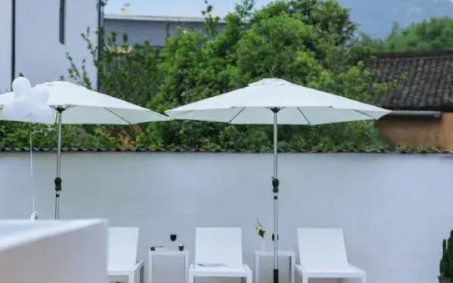 Moganshan Yanquan. Wenquan · Mianbaoyao. Designer Tropical Ins Style Vacation Apartment (Yucun)