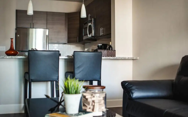 Classy South End Uptown 1BR Near Stadium