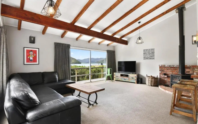 Kiwibach - Havelock Holiday Home