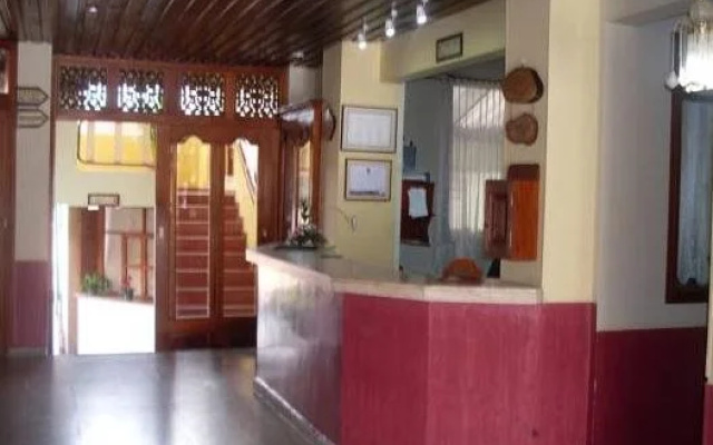 Hotel El Lago