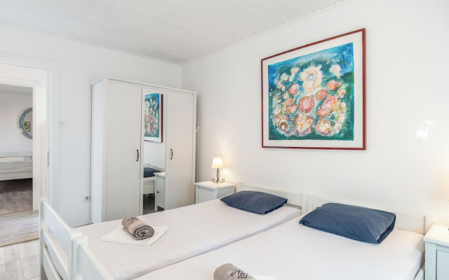Apartment Petar