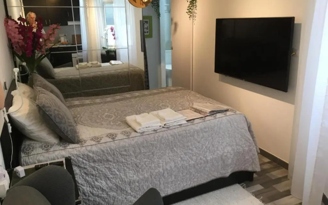 Astoria Double-Studio Interior serviced apartment