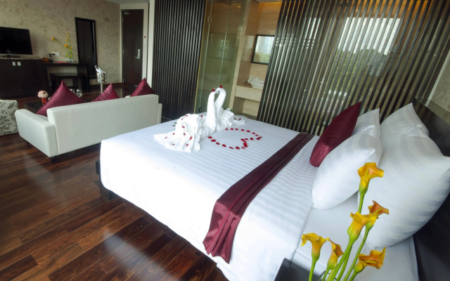 M Village Hotel Tao Dan Park