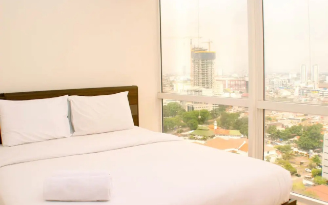 Stunning And Comfortable 2Br At Menteng Park Apartment