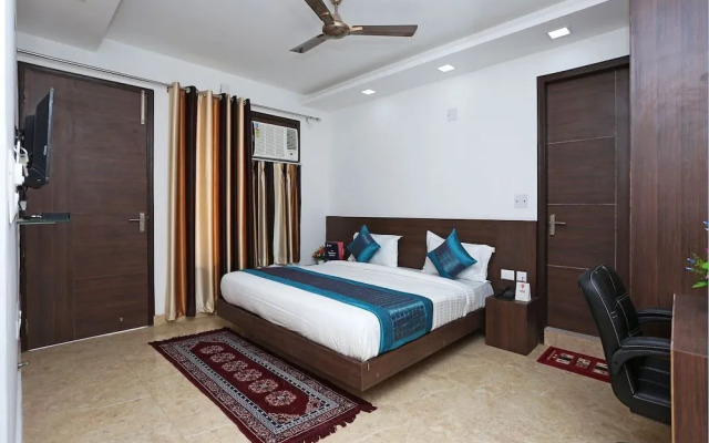 OYO 6603 Hotel Green Residency 2