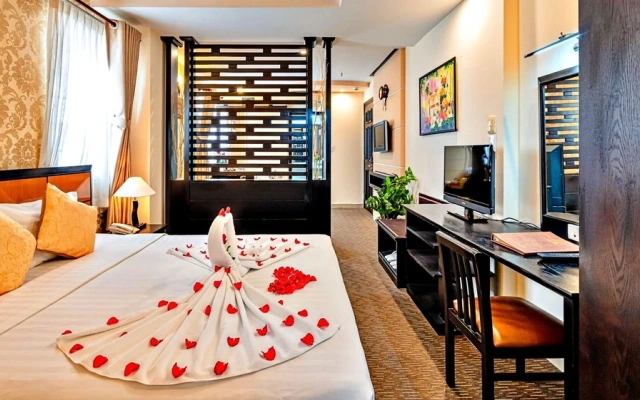 HANZ Harmonie Hotel