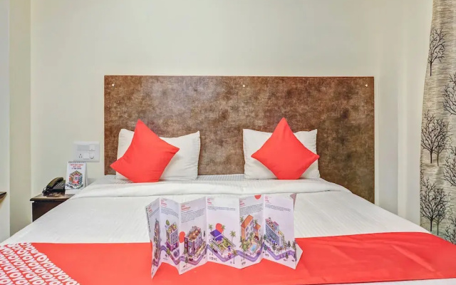 OYO 19524 Maruthi Home Stays 2