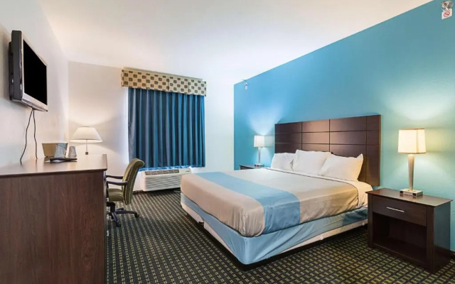 Budget Inn and Suites