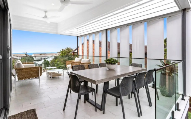Chic Beachside Apartment, Peregian Beach