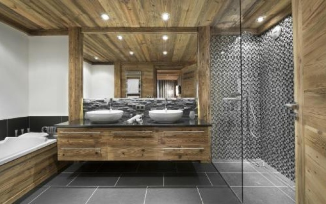 Chalet S