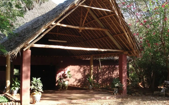 Red Elephant Lodge