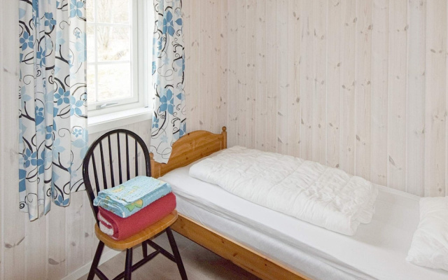 6 Person Holiday Home in Laukvik-by Traum