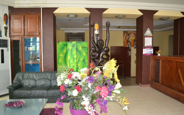 Hôtel Akena City