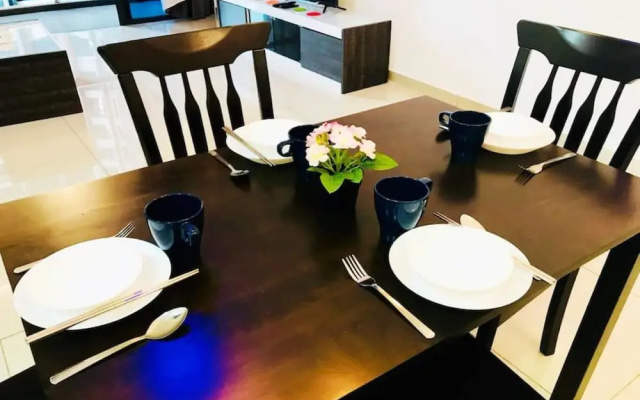 Atlantis Apple Home Melaka Town Area