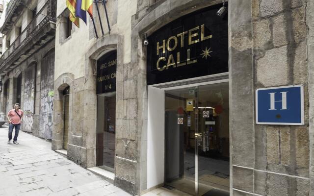 Hotel El Call вид на фасад