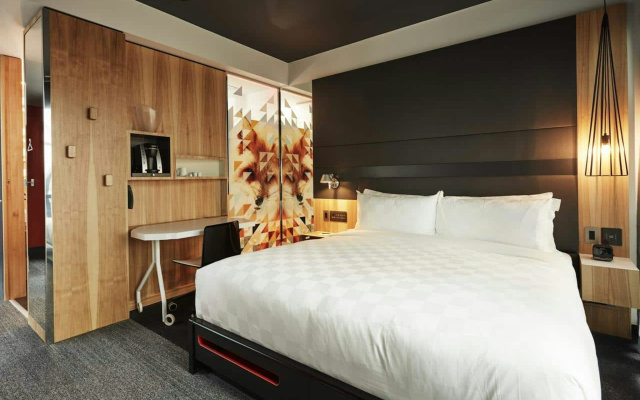 Alt Hotel Calgary East Village