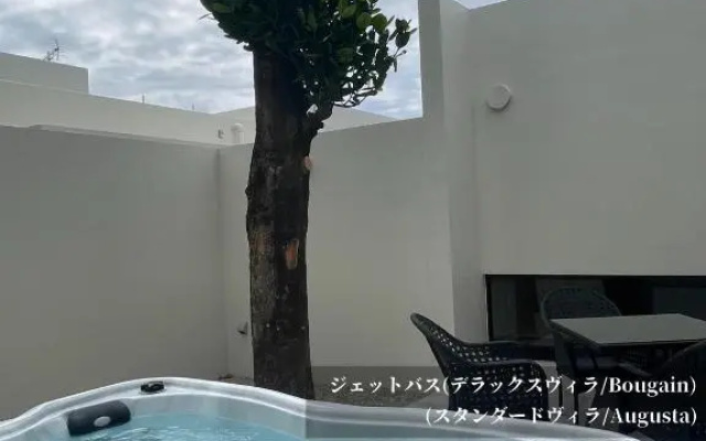villa LIFE INDAH sumuide