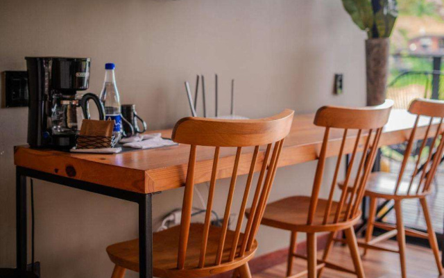 Joinn Houtel Guatape
