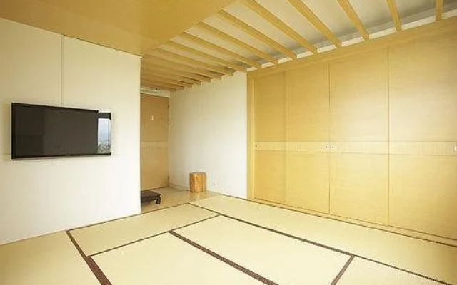 Wenyasyuan Art Gallery B & B