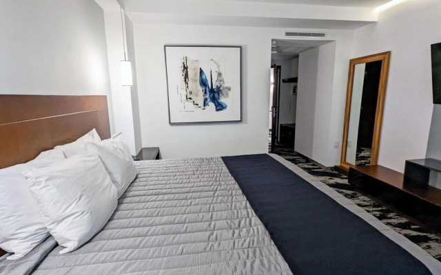 Hotel Fray Select